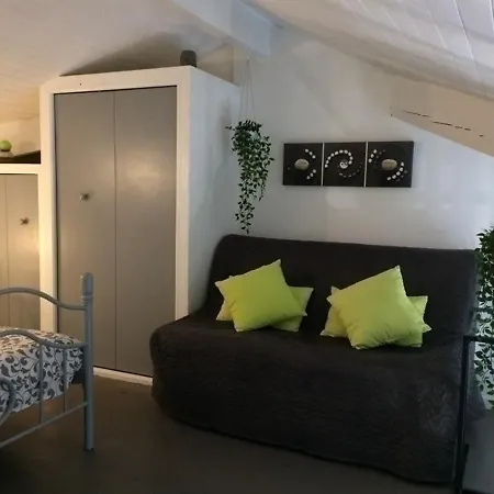 Marne 70 : Coquet Ideal Pour Les Vacances * Biarritz