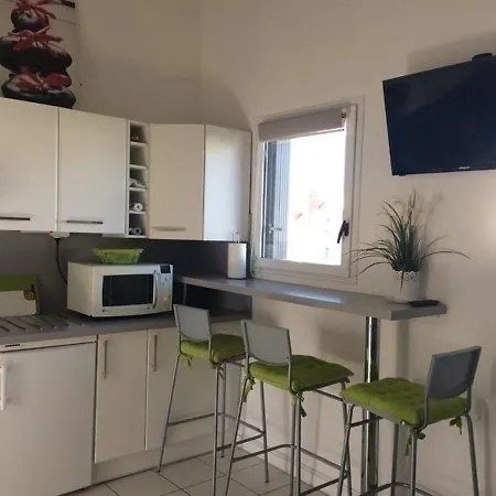 Marne 70 : Coquet Ideal Pour Les Vacances *